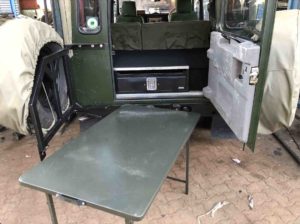 Landrover single drawer system with table deployed