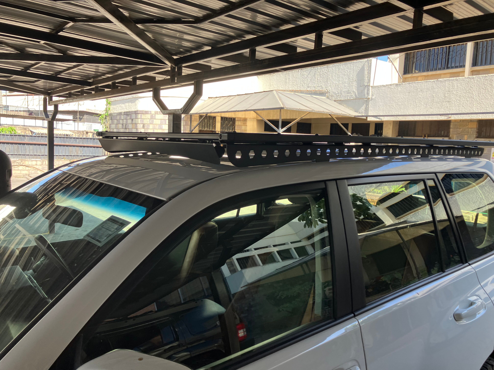 Toyota Landcruiser 200 Series Roof Rack - Image 21